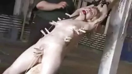 El mexicana caliente xxx abuelo ama a una joven puta dura en un corsé