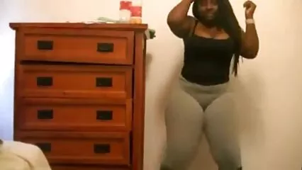 La chica a la que mexicanas calientes porn le encanta follar en la cama