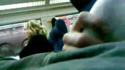 La dama obtiene placer videos porno mexicanas calientes de un miembro enorme en anal