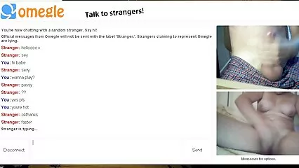 Esposa caliente folla su consolador de culo en el dormitorio. porno casero mexicanas calientes