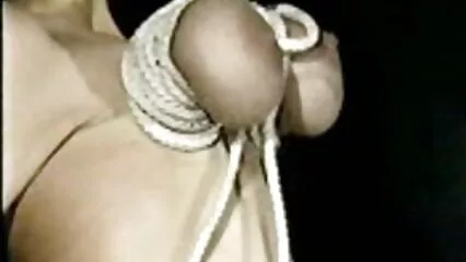 Los hombres porno de mexicanas calientes tenían dificultades para besar a una mujer atada.