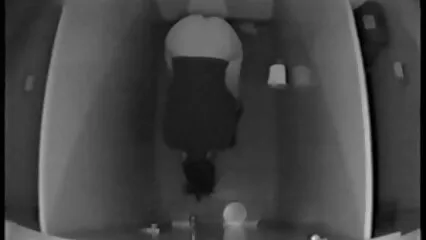 El hombre recibe un masaje de una dama experimentada chicas sexys calientes mexicanas