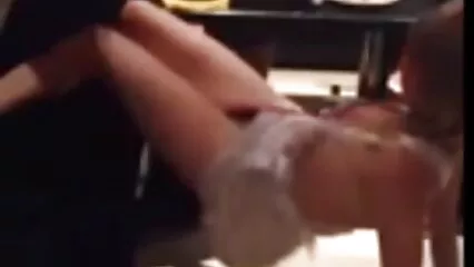 Los chicos besaron el culo de una mexicanas calientes famosas perra increíble