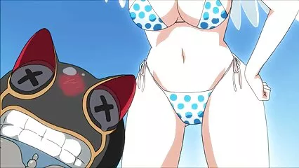 un hombre mexicana bien caliente besa a una chica desnuda en la cama.