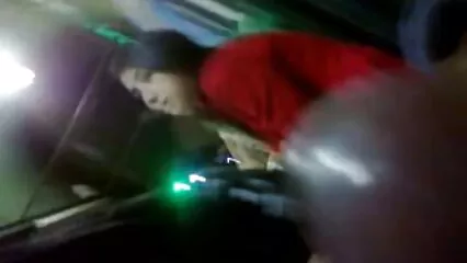 una chica extrovertida le gusta follar sexo caliente mexicano