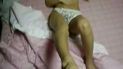 Milk inserta perfectamente mexicanas maduras hot su polla en una chica japonesa sin afeitar