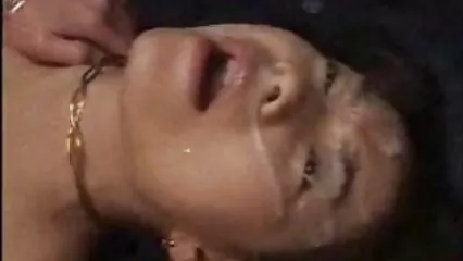 En la cama de una chica xvideos mexicana caliente de tetas elásticas follando con un vibrador